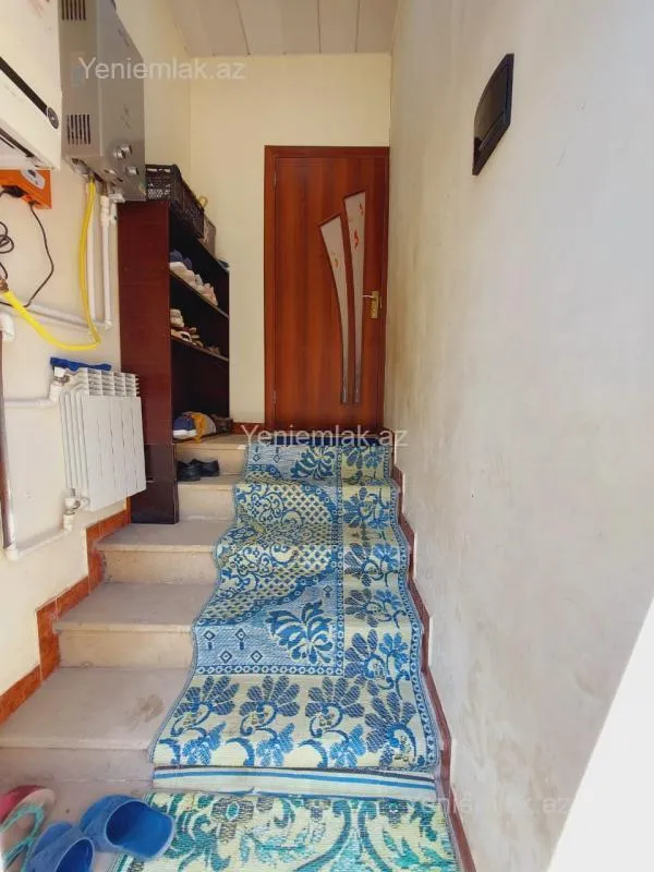 Satılır 5 otaqlı həyət evi 120 m²