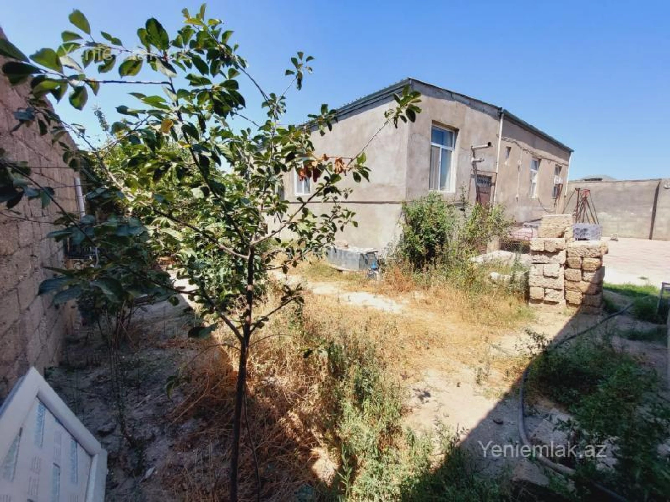 Satılır 5 otaqlı həyət evi 120 m²