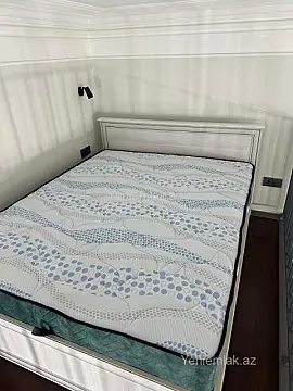 Satılır 1 otaqlı köhnə tikili 42 m²