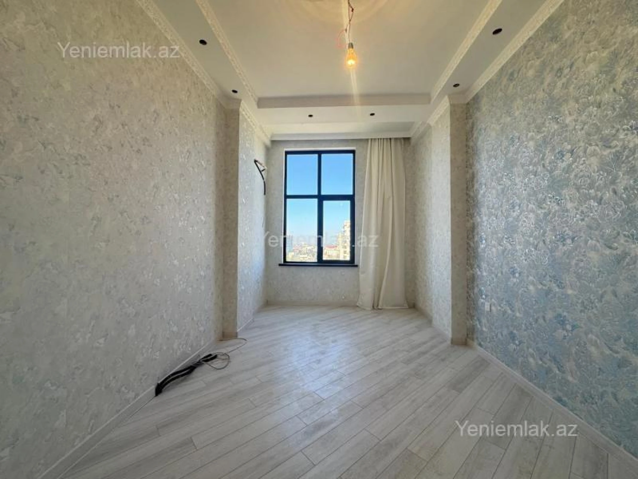 Satılır 2 otaqlı yeni tikili 81 m²