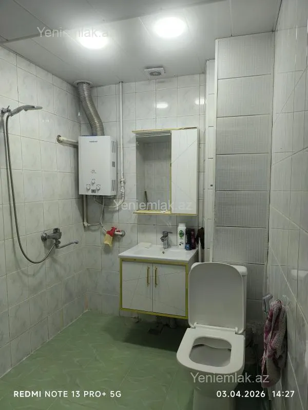 Satılır 2 otaqlı köhnə tikili 60 m²