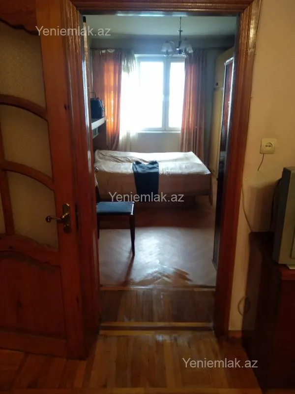 Satılır 3 otaqlı köhnə tikili 51.3 m²