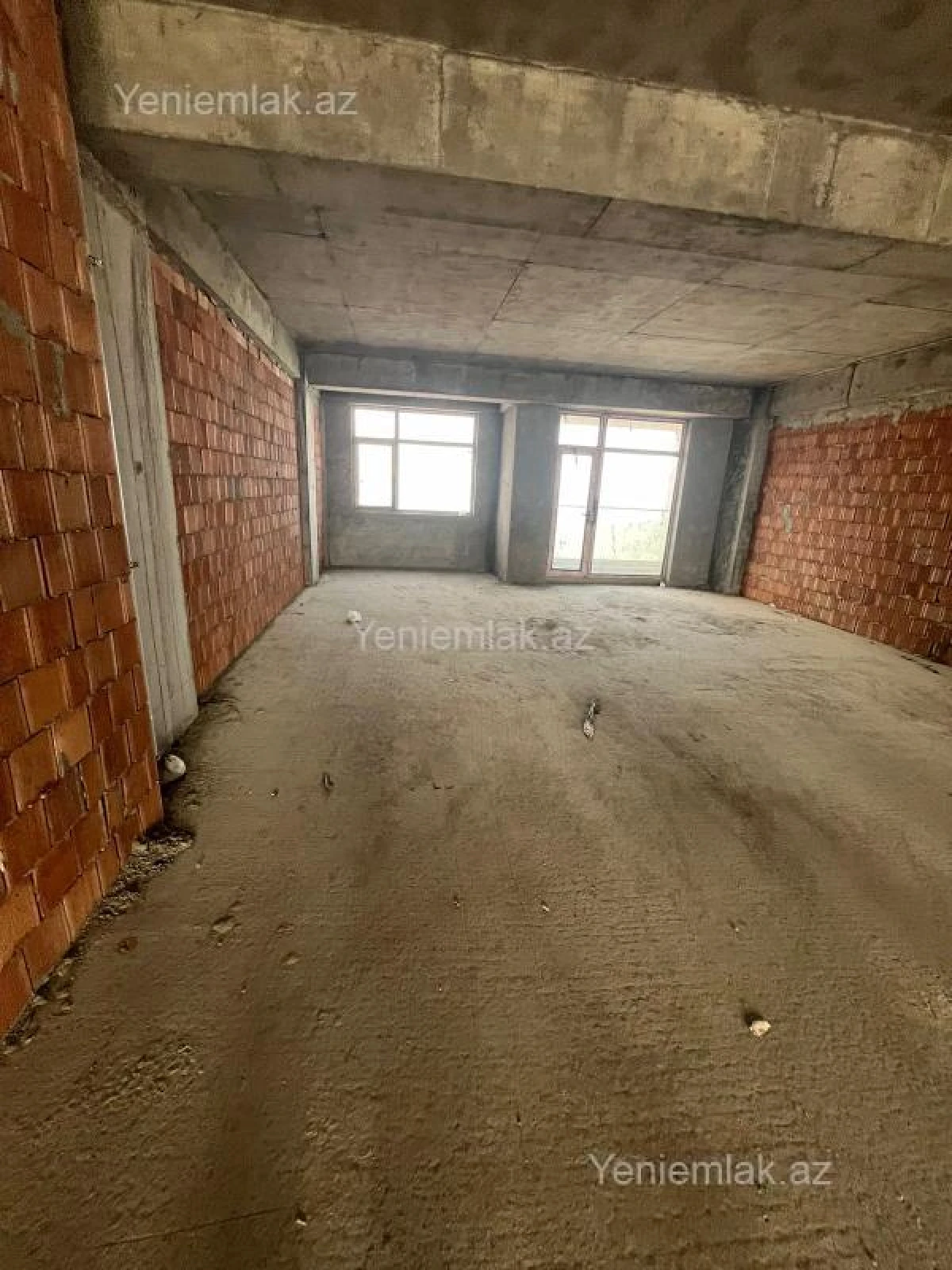 Satılır 1 otaqlı yeni tikili 71 m²