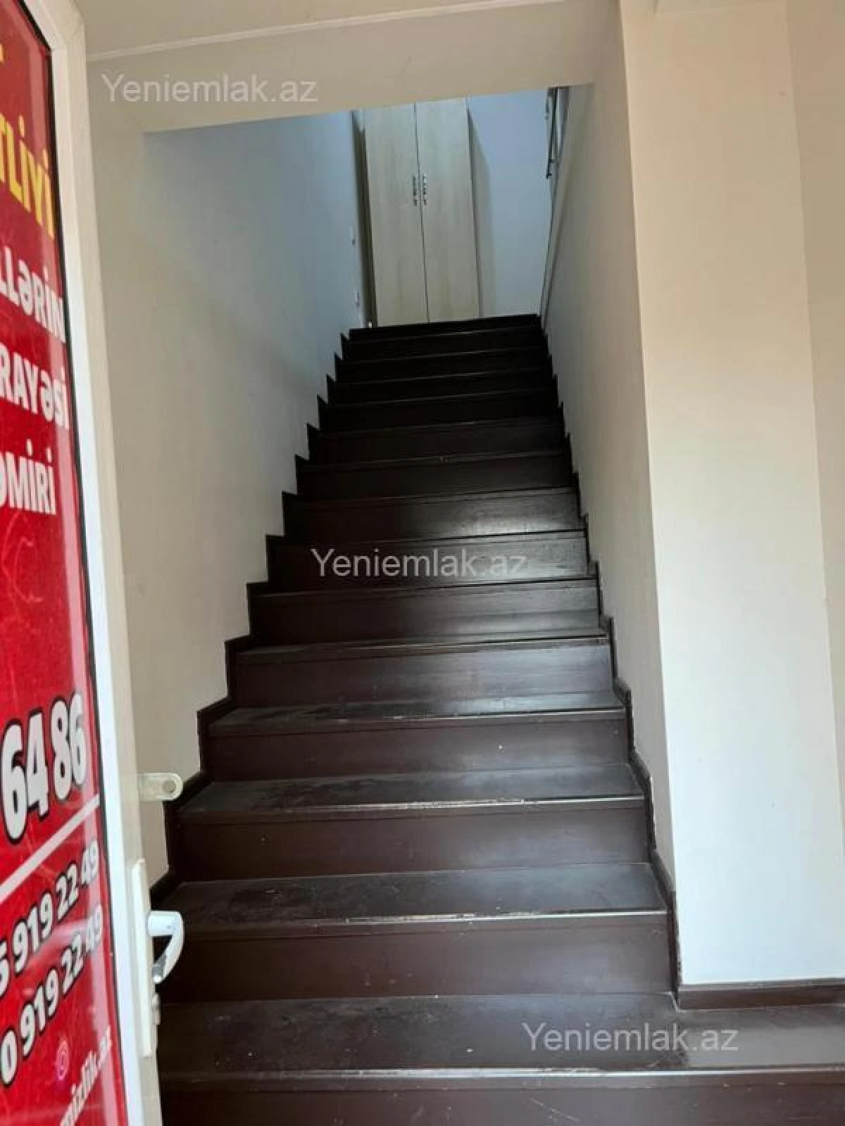 Satılır 3 otaqlı ofis 92 m²