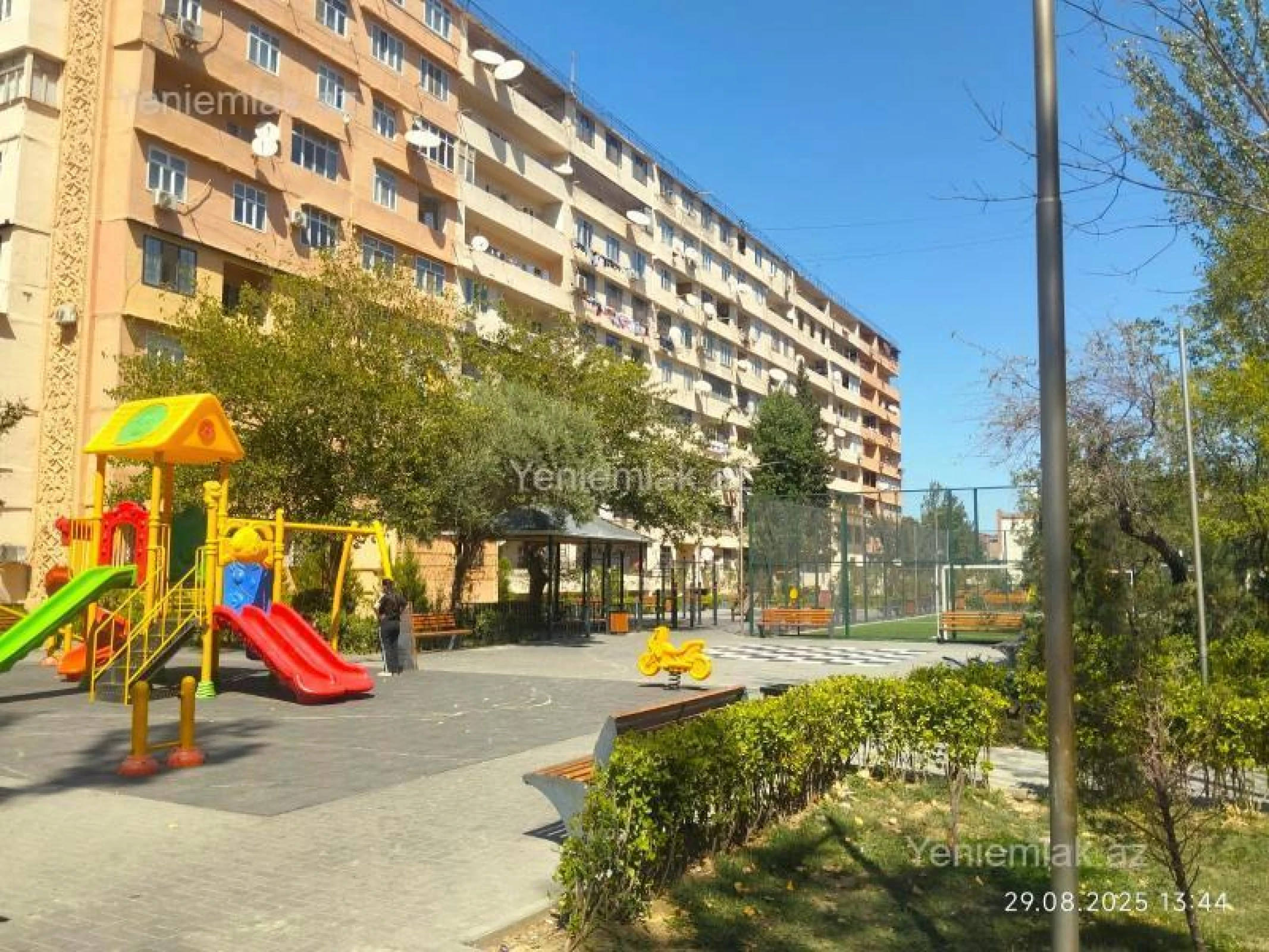 Satılır 3 otaqlı köhnə tikili 90 m²