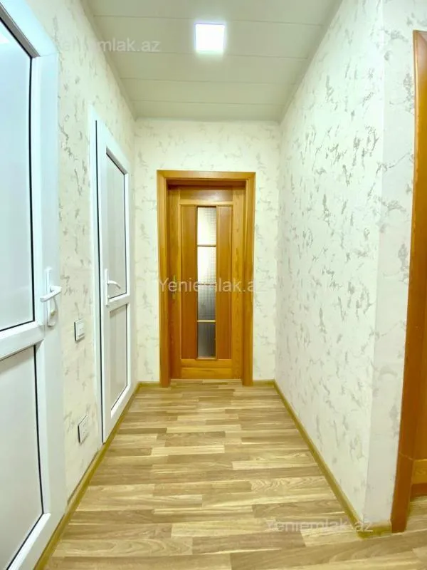 Satılır 3 otaqlı köhnə tikili 90 m²