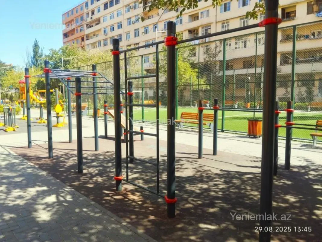 Satılır 3 otaqlı köhnə tikili 90 m²