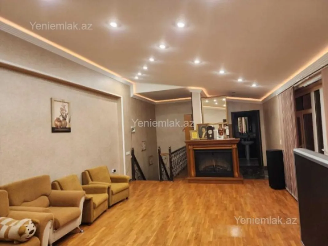Satılır 3 otaqlı yeni tikili 200 m²