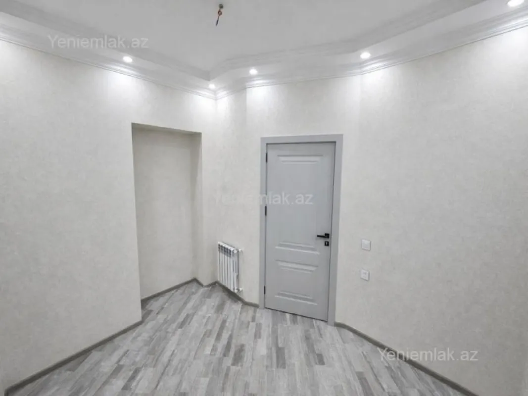 Satılır 3 otaqlı yeni tikili 80 m²