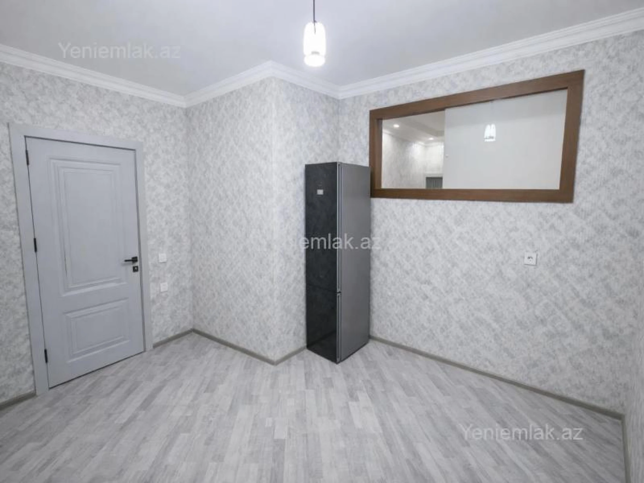 Satılır 3 otaqlı yeni tikili 80 m²