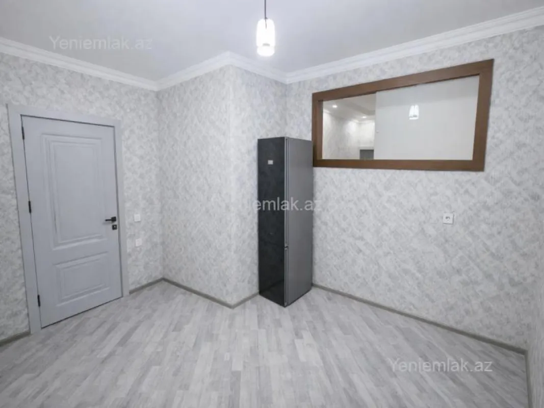 Satılır 3 otaqlı yeni tikili 80 m²