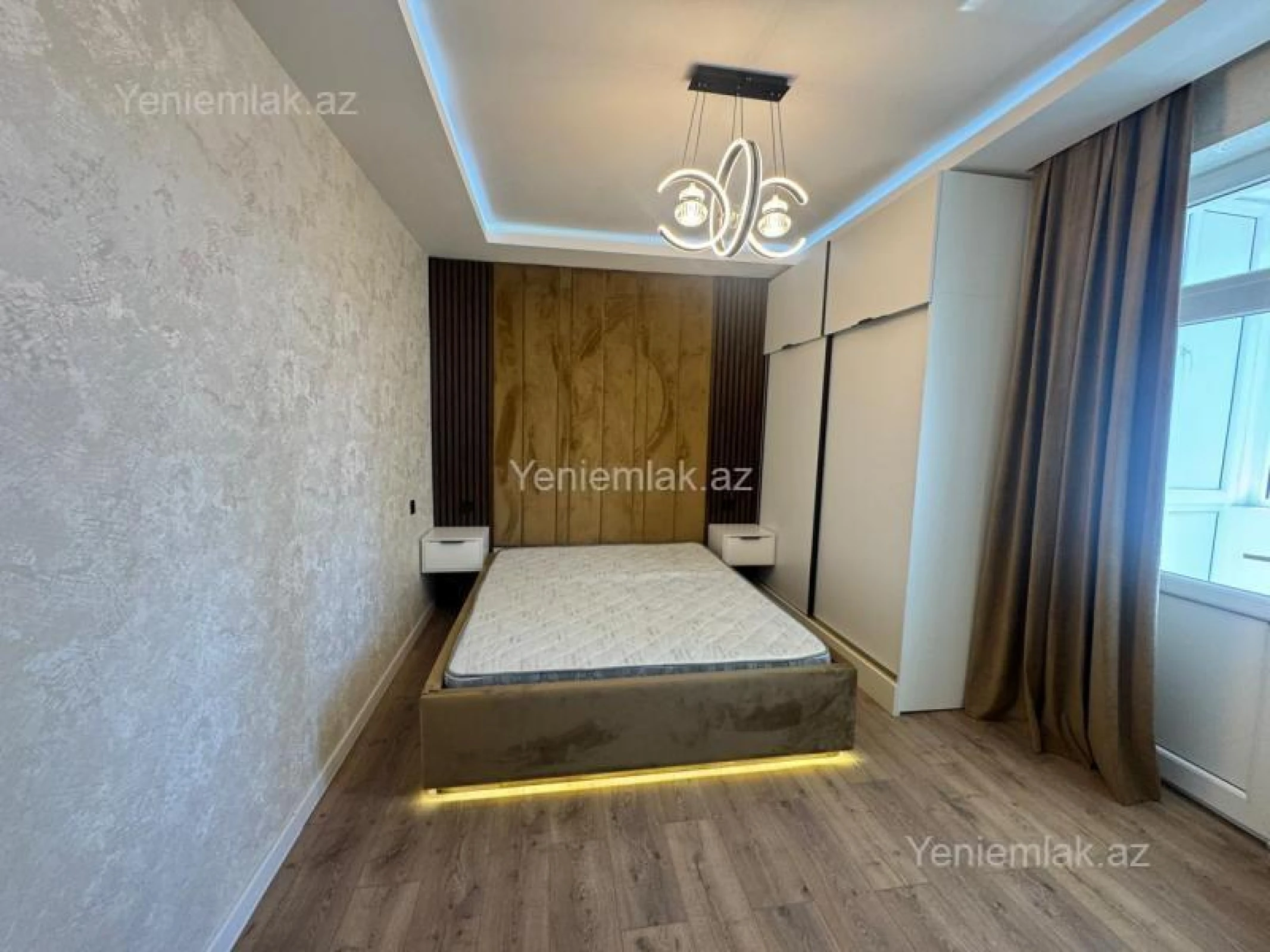 Satılır 2 otaqlı köhnə tikili 60 m²