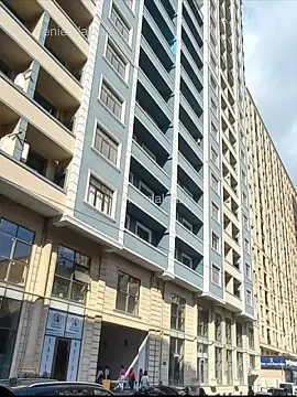 Satılır 3 otaqlı yeni tikili 153 m²