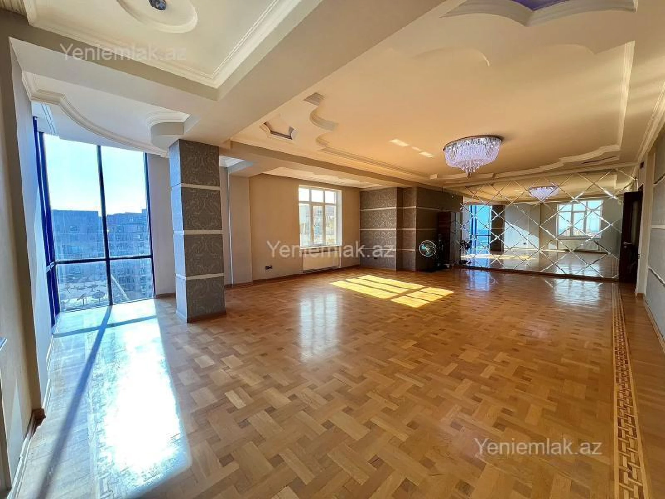 Satılır 4 otaqlı yeni tikili 220 m²