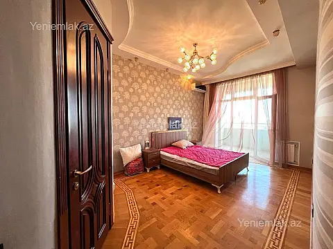 Satılır 4 otaqlı yeni tikili 220 m²