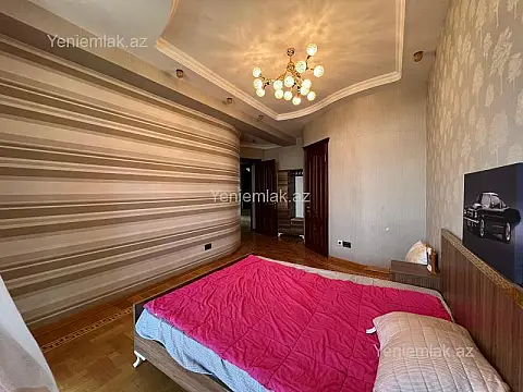 Satılır 4 otaqlı yeni tikili 220 m²