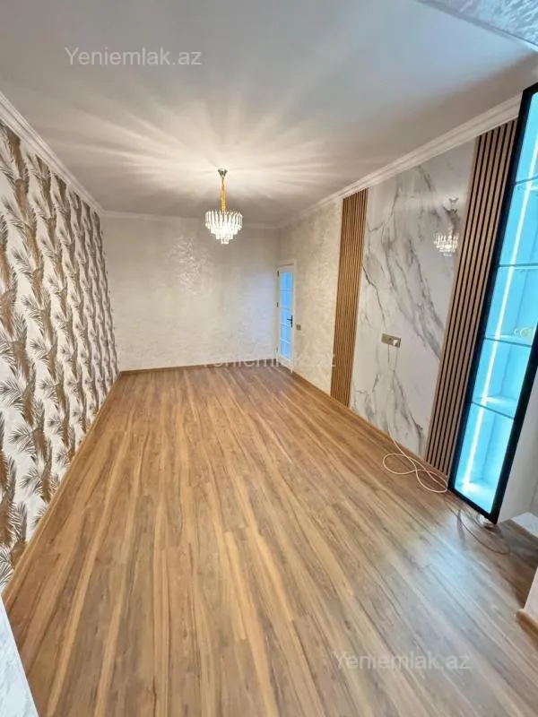 Satılır 3 otaqlı yeni tikili 128 m²