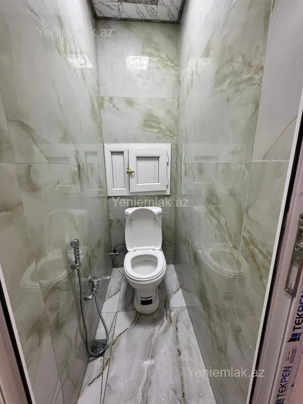 Satılır 3 otaqlı yeni tikili 128 m²