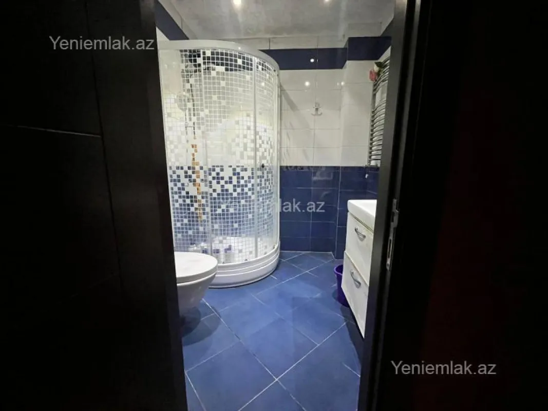 Satılır 3 otaqlı yeni tikili 136 m²