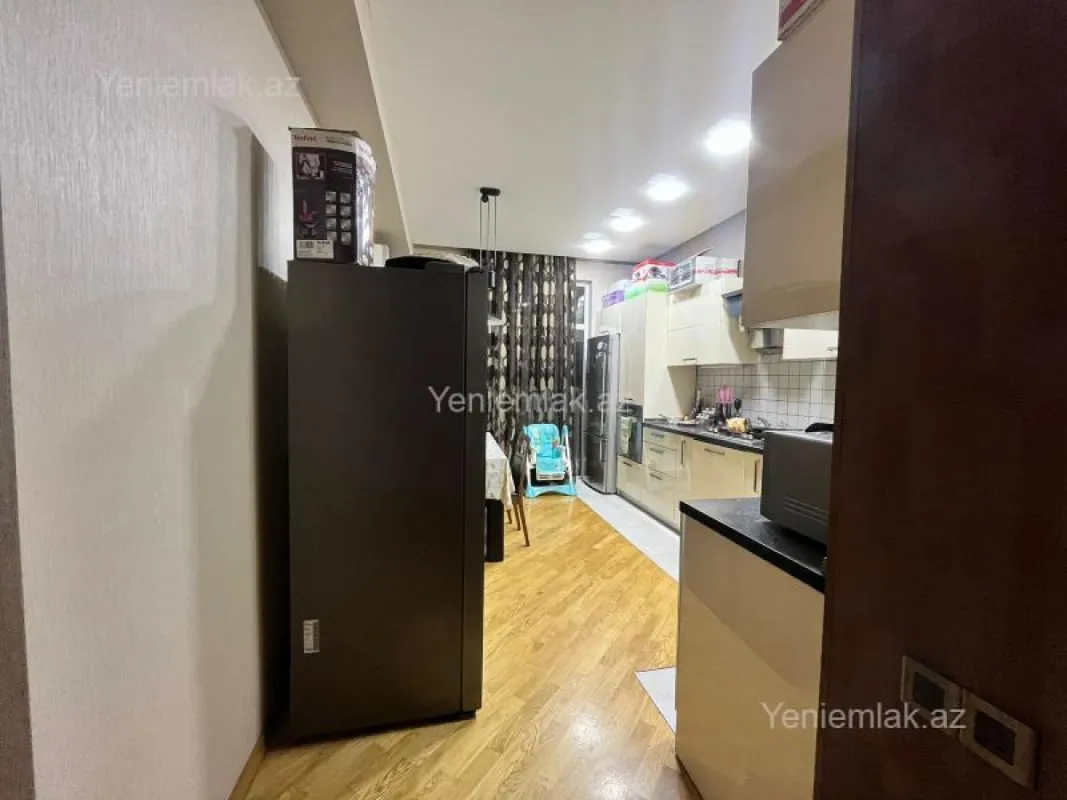 Satılır 3 otaqlı yeni tikili 136 m²