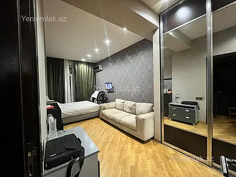 Satılır 3 otaqlı yeni tikili 136 m²