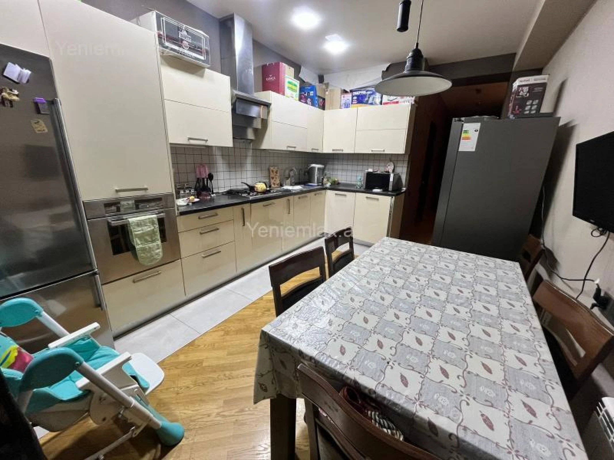 Satılır 3 otaqlı yeni tikili 136 m²