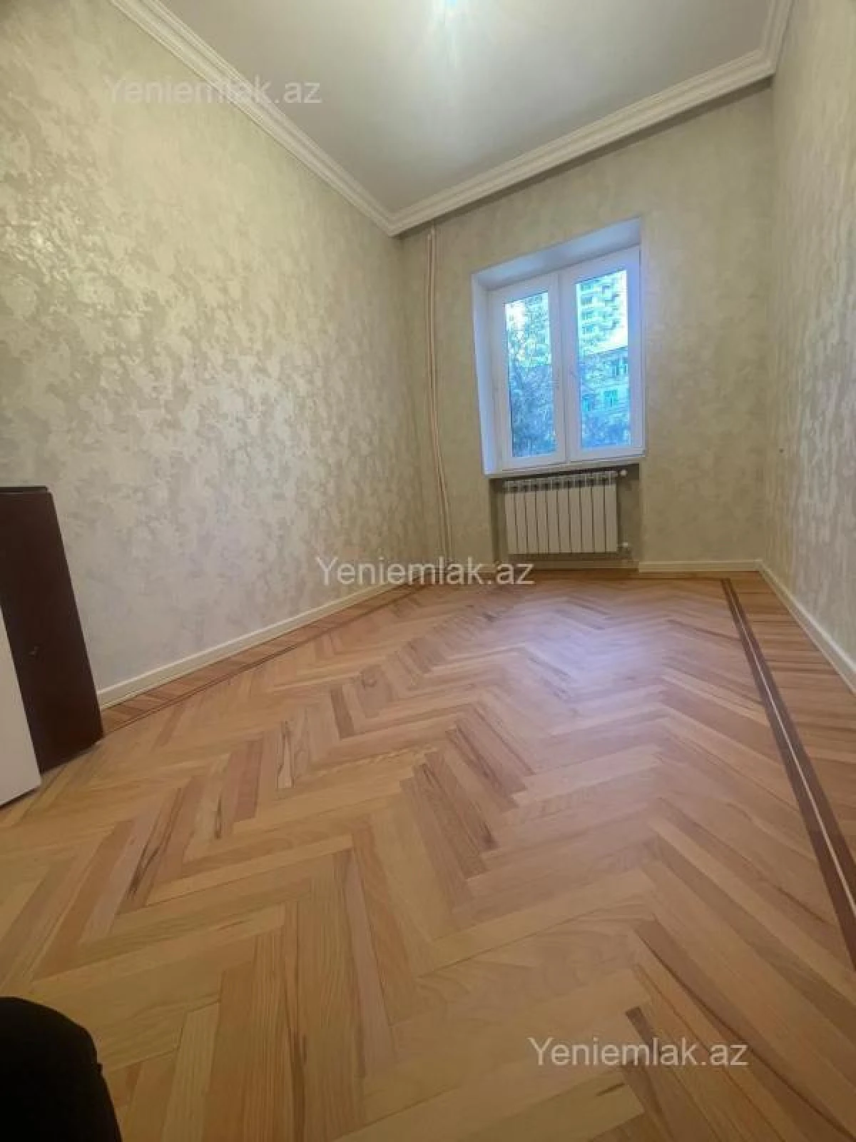 Satılır 3 otaqlı köhnə tikili 75 m²
