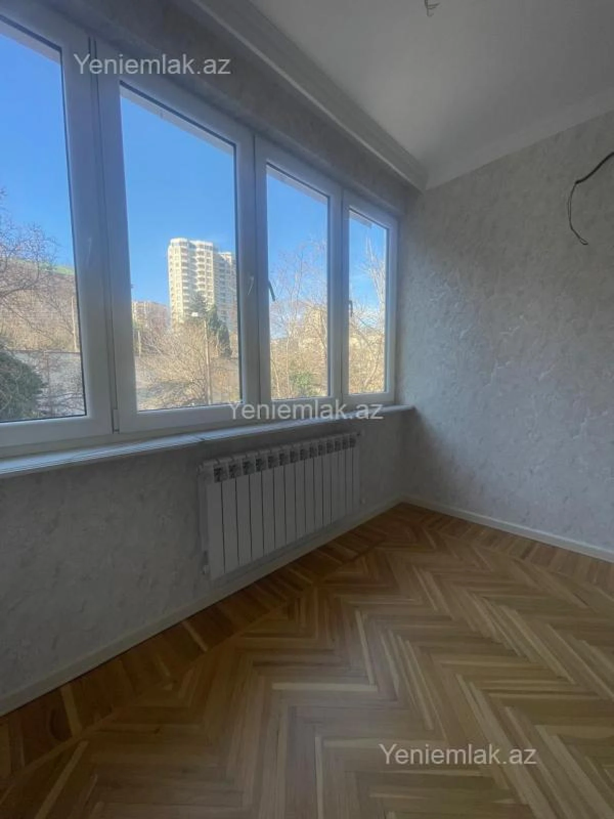 Satılır 3 otaqlı köhnə tikili 75 m²