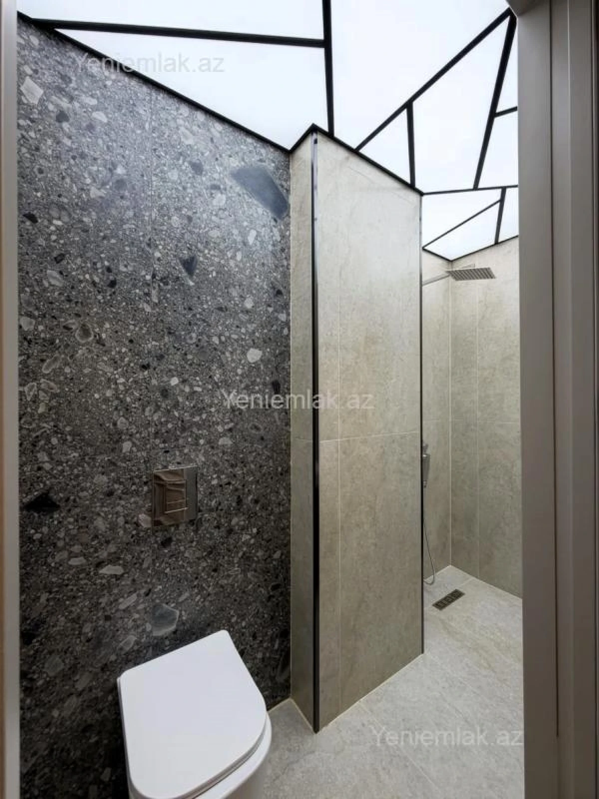 Satılır 3 otaqlı yeni tikili 112 m²