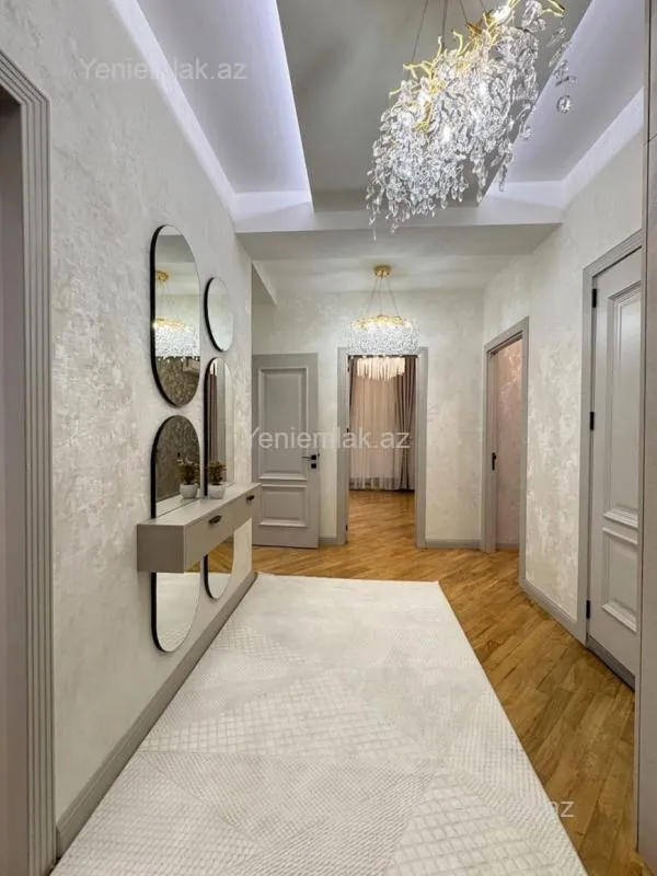 Satılır 3 otaqlı yeni tikili 112 m²