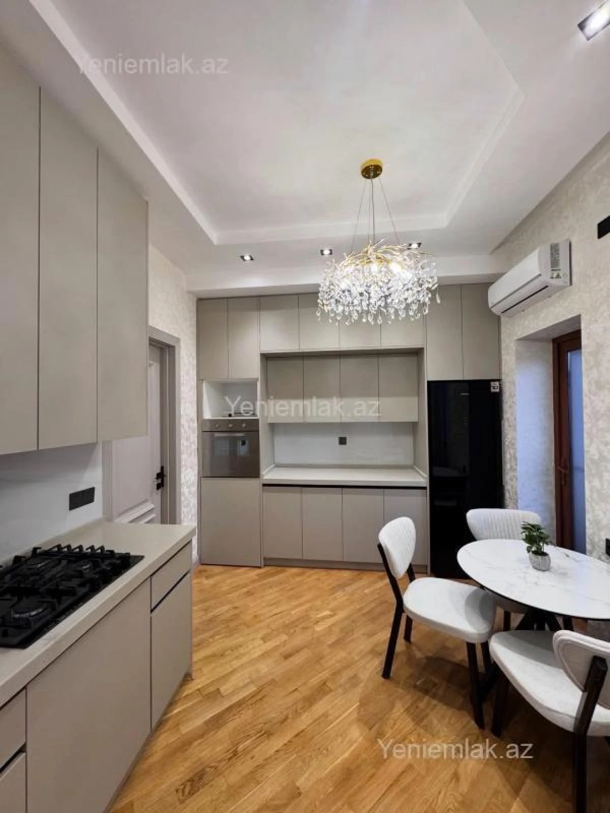 Satılır 3 otaqlı yeni tikili 112 m²