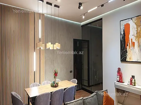 Satılır 3 otaqlı yeni tikili 130 m²