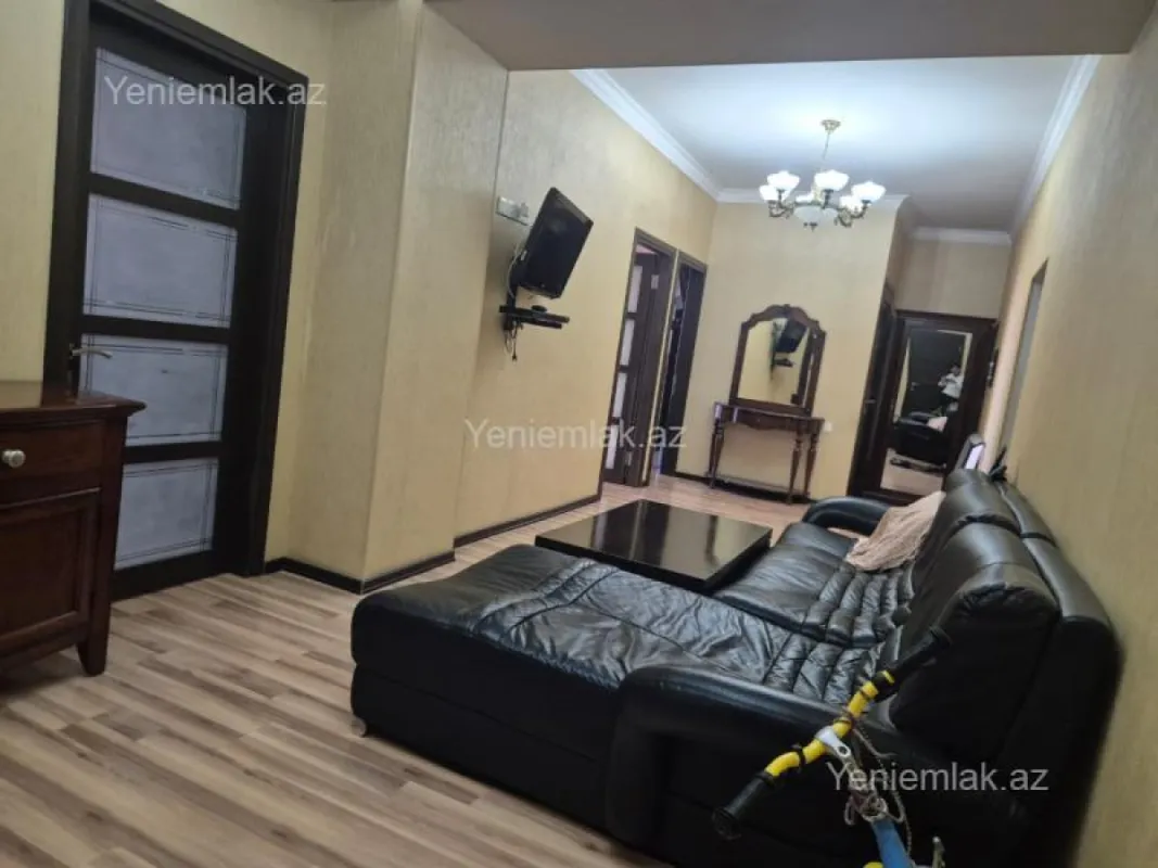 Satılır 3 otaqlı yeni tikili 114 m²