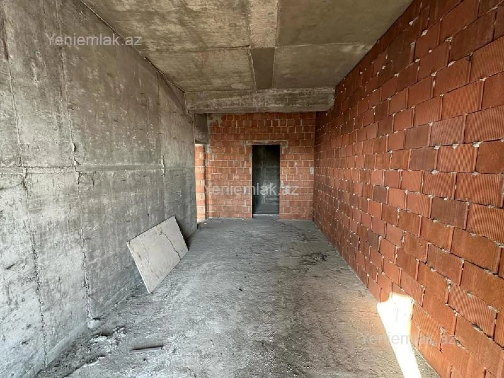 Satılır 4 otaqlı yeni tikili 186 m²