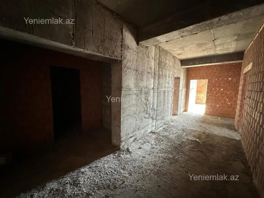 Satılır 4 otaqlı yeni tikili 186 m²