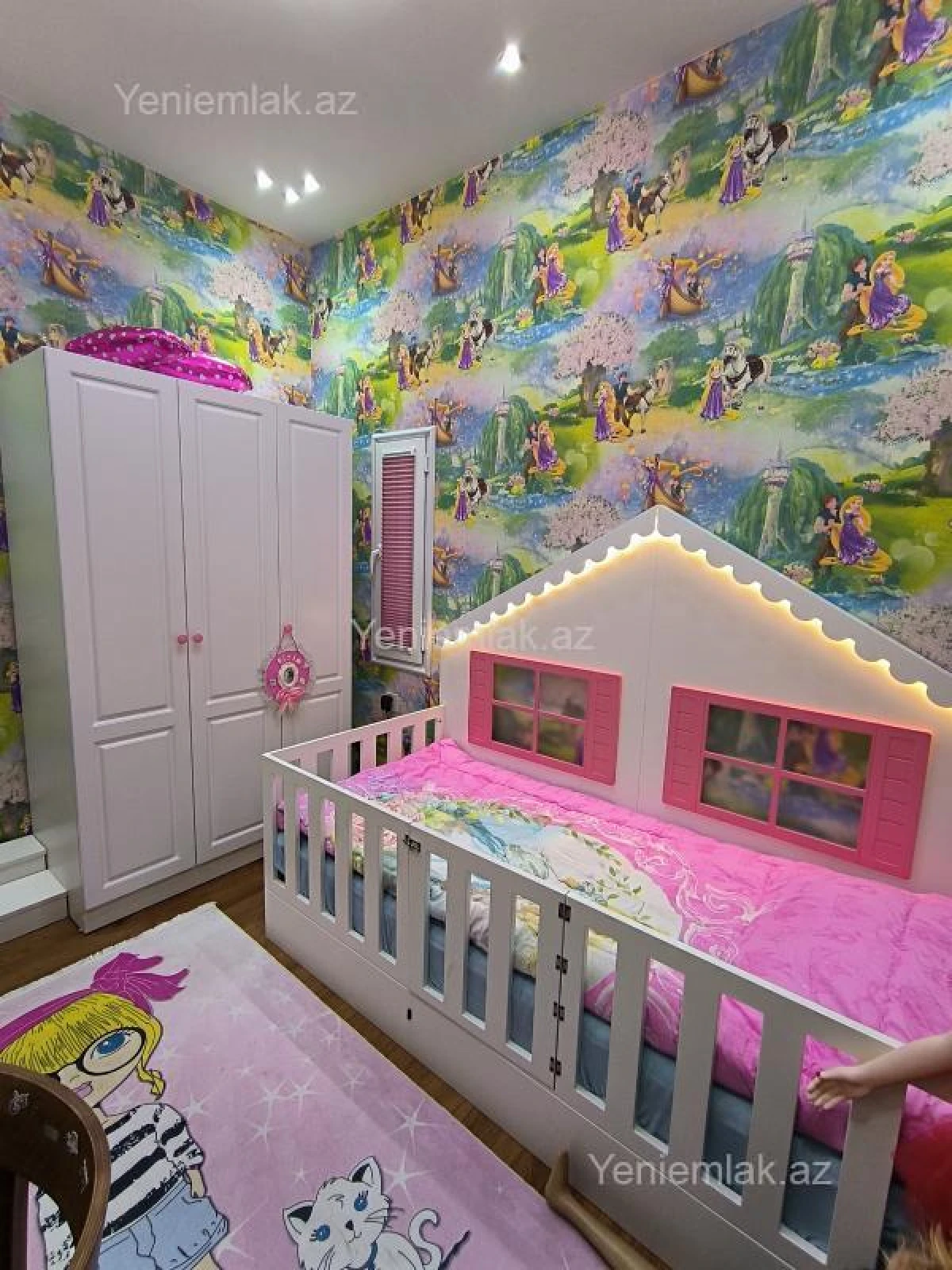 Satılır 3 otaqlı yeni tikili 75 m²