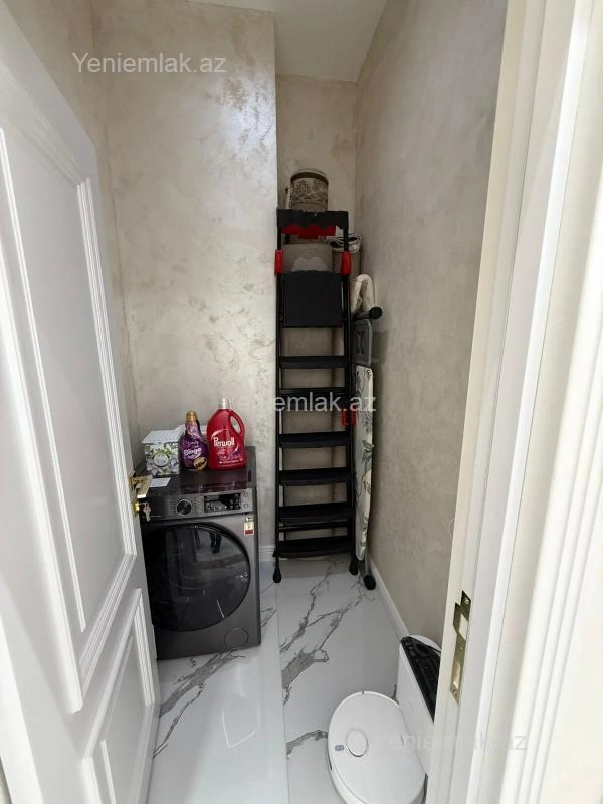 Satılır 3 otaqlı yeni tikili 160 m²