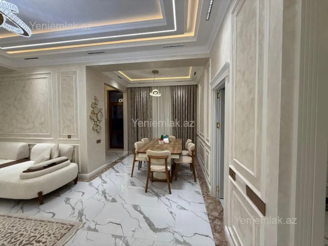 Satılır 3 otaqlı yeni tikili 160 m²