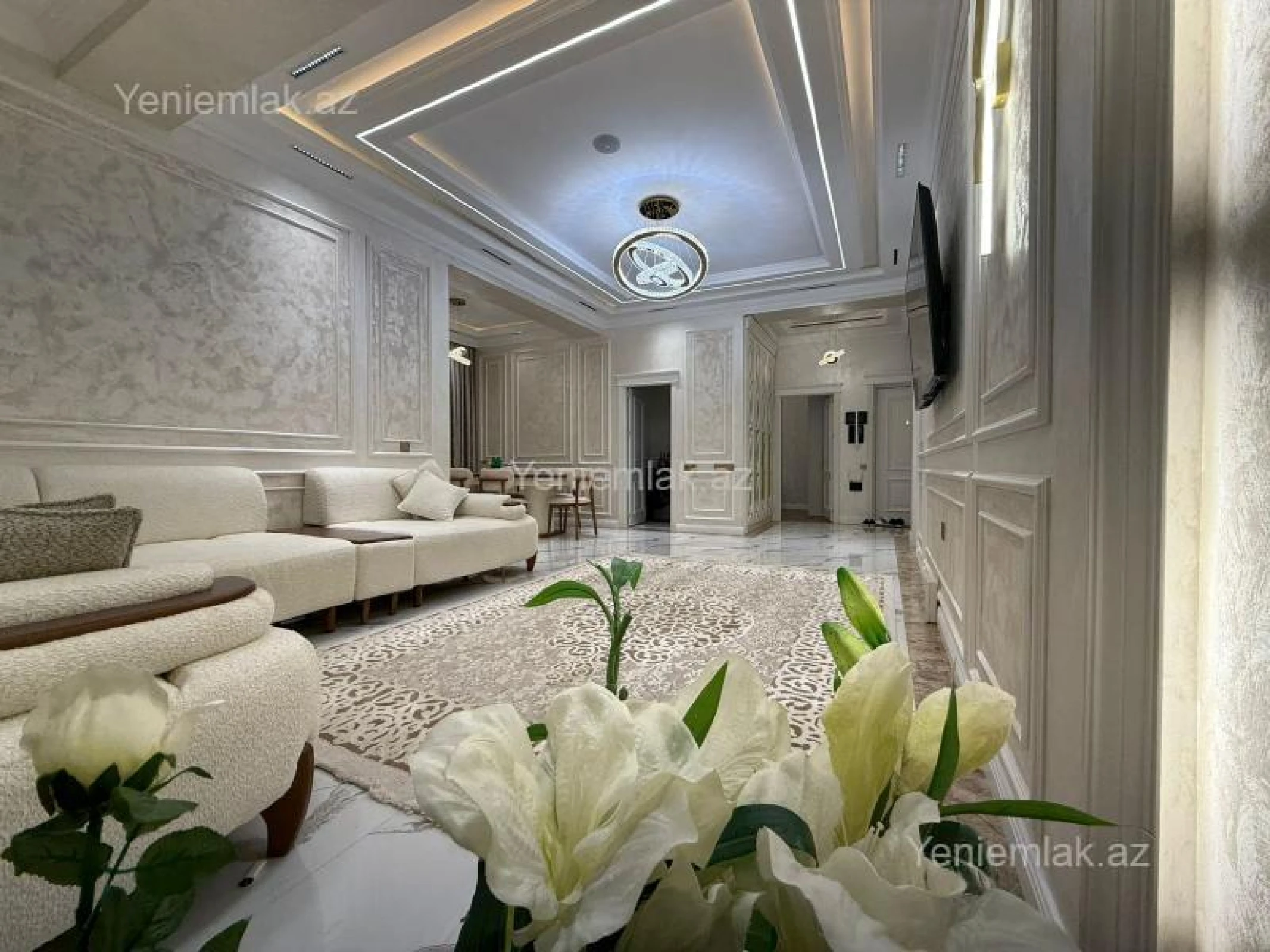 Satılır 3 otaqlı yeni tikili 160 m²