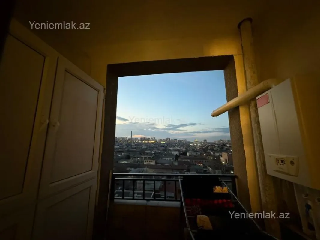 Satılır 3 otaqlı yeni tikili 160 m²