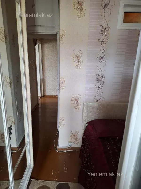 Satılır 2 otaqlı köhnə tikili 45 m²
