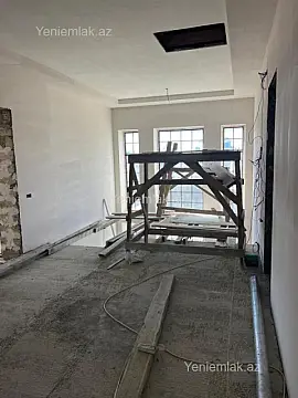 Satılır 6 otaqlı həyət evi 350 m²