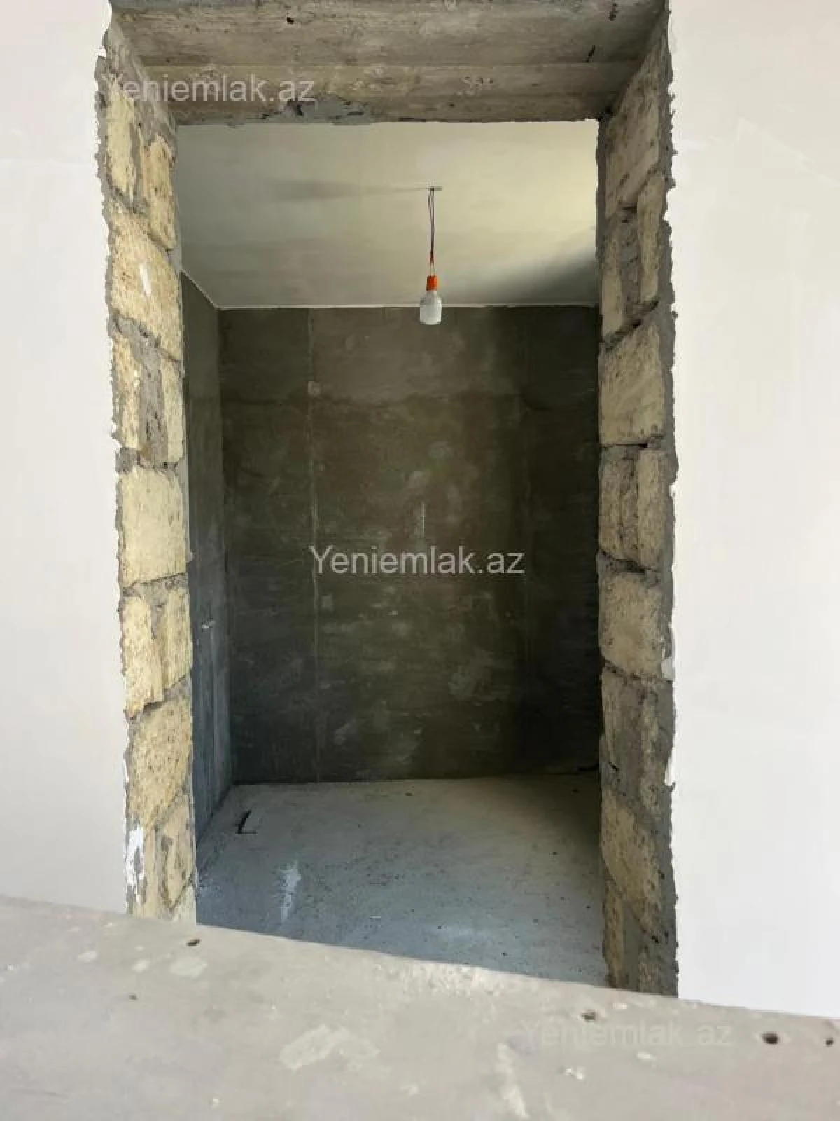 Satılır 6 otaqlı həyət evi 350 m²