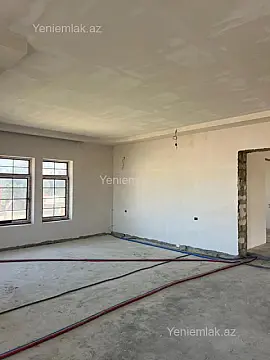 Satılır 6 otaqlı həyət evi 350 m²