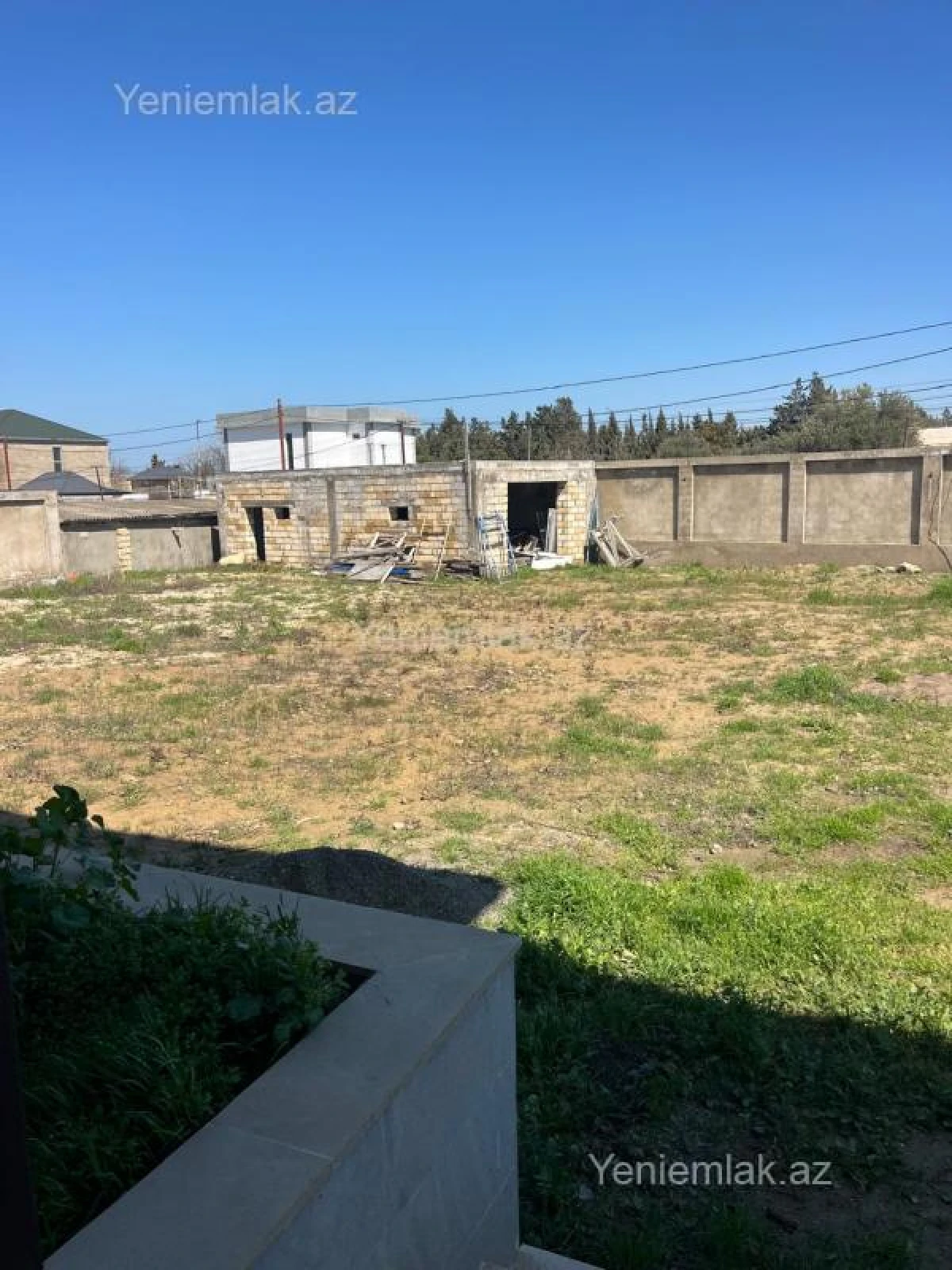 Satılır 6 otaqlı həyət evi 350 m²