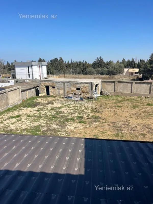 Satılır 6 otaqlı həyət evi 350 m²