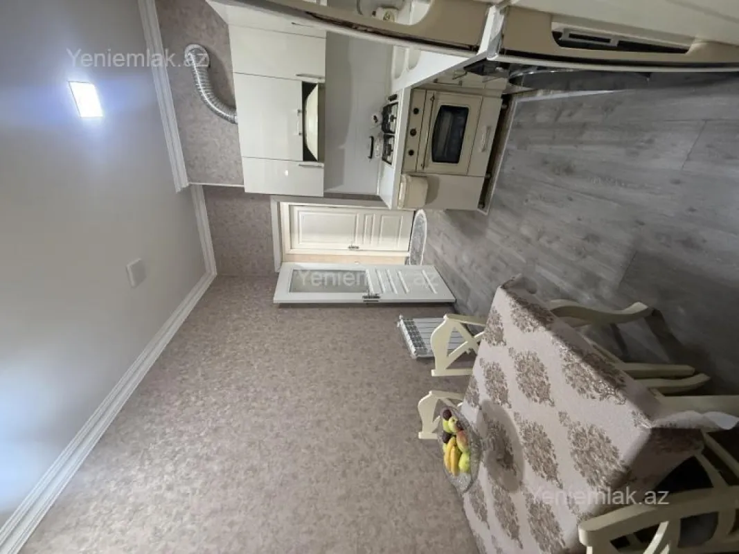 Satılır 3 otaqlı yeni tikili 73 m²