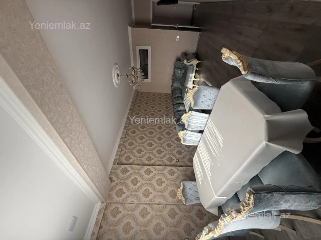 Satılır 3 otaqlı yeni tikili 73 m²