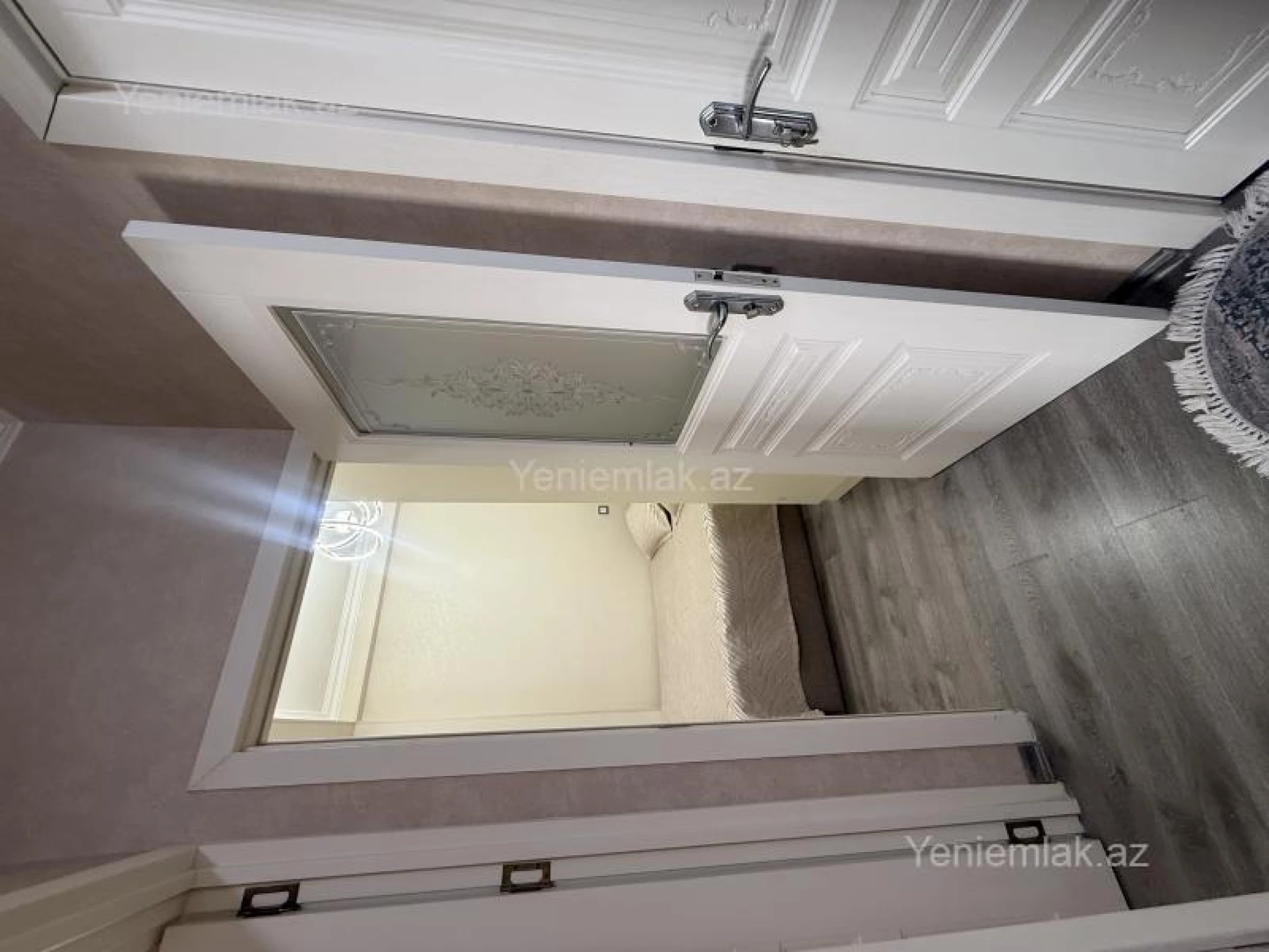 Satılır 3 otaqlı yeni tikili 73 m²