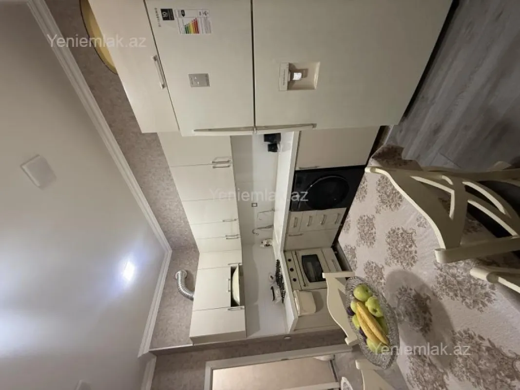 Satılır 3 otaqlı yeni tikili 73 m²
